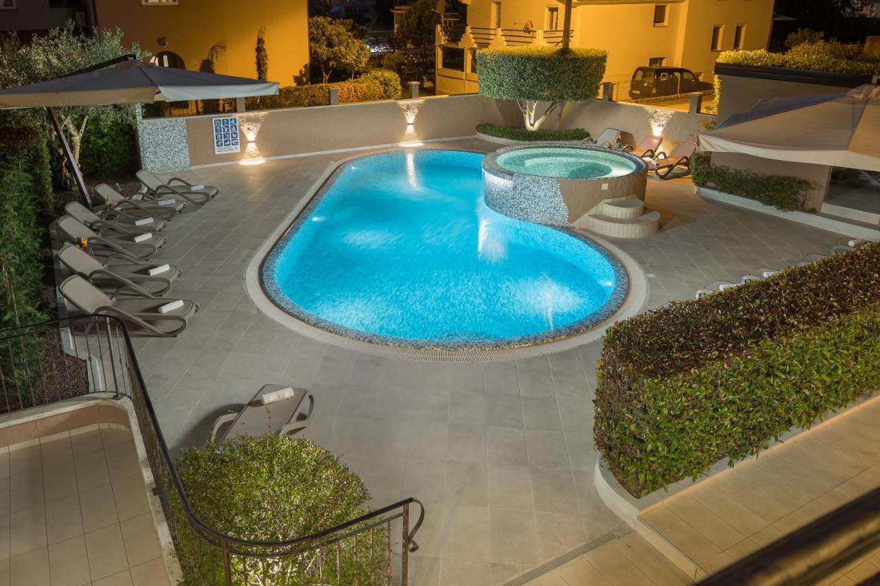 Villa Alena ポレッチ エクステリア 写真